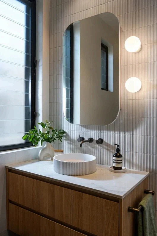 Want To Give Your Kitchen A Touch Of Elegance? Start By Showing Your SplashBacks Some Love With These 3 Ideas.