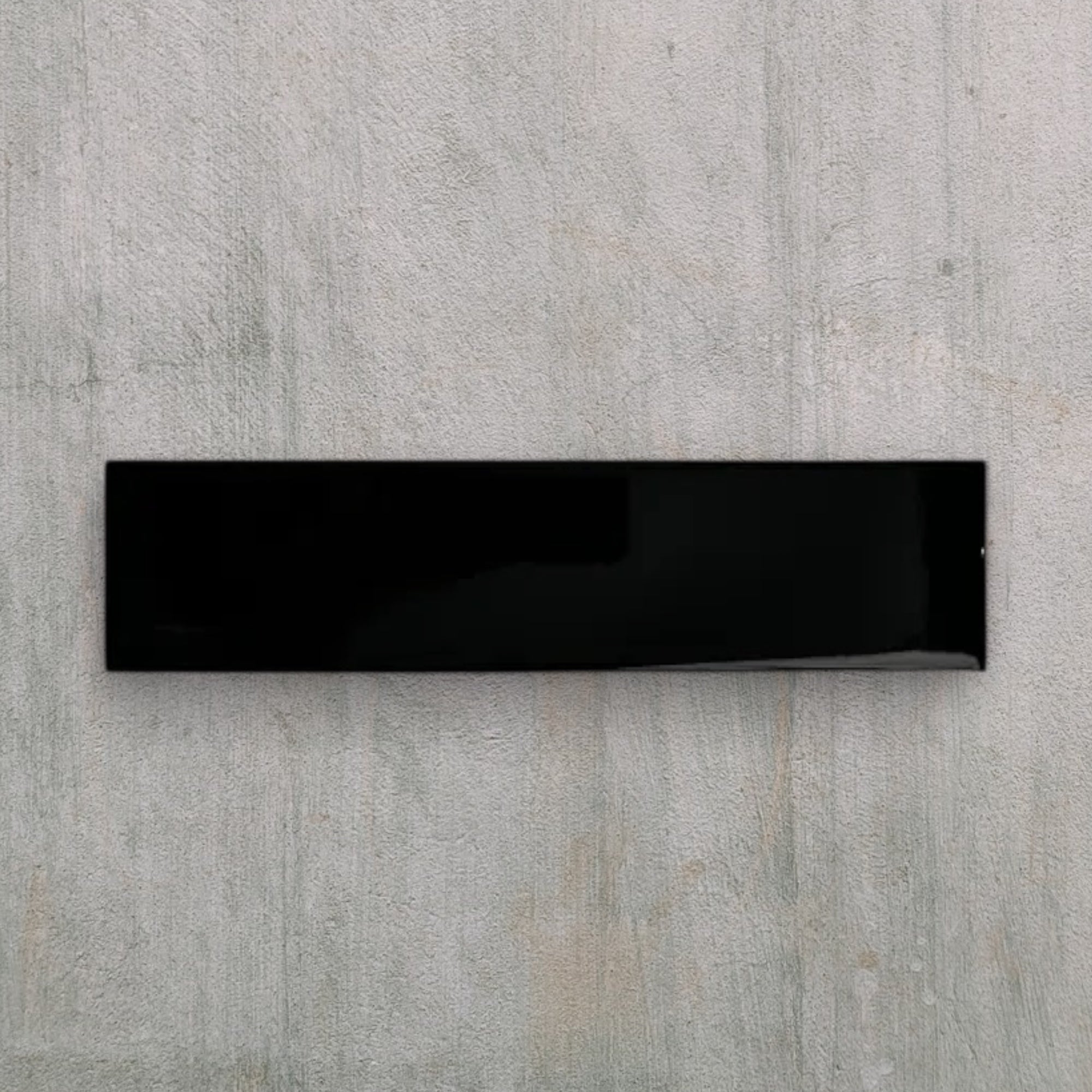Black / Gloss / 75X300