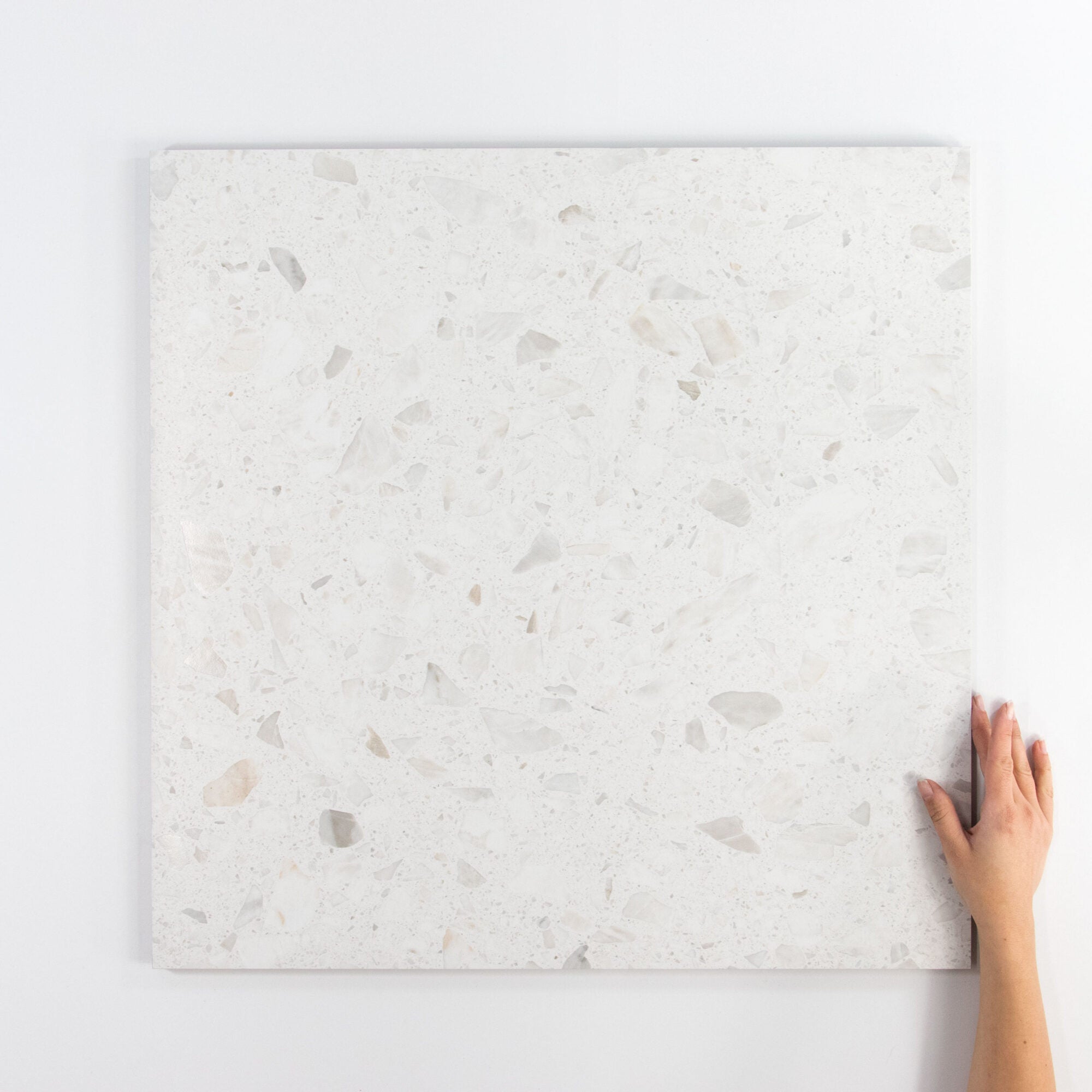 White / Lappato / 600x600