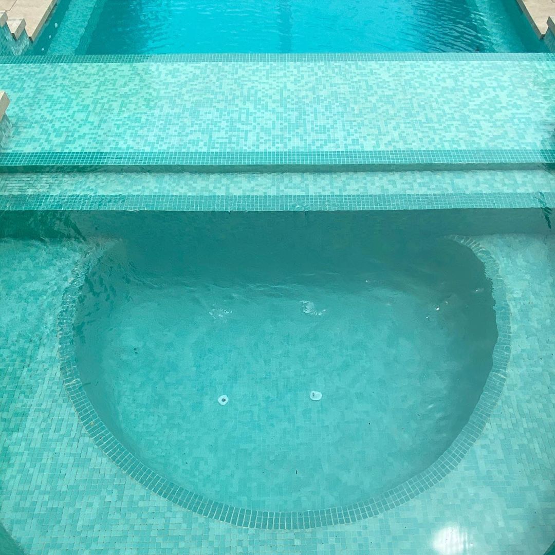 Bahamas / 322x322 / Gloss